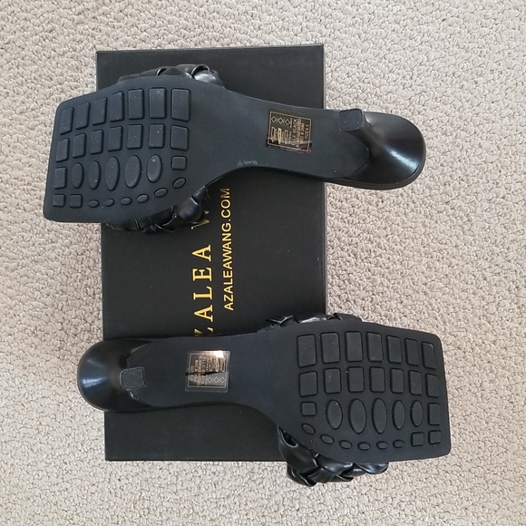 🌻 HOST PICK 🌻Azalea Wang woven slides - Picture 9 of 10